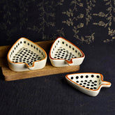 Leaf Shaped Hand Painted Ceramic Glossy Tray - Set Of 3, White, Black Dots | For Serving Cookies, Dry Fruits, Sweets & Snacks, Length ā 16 Cm, 15 Cm & 12 Cm | Small Platter Set
